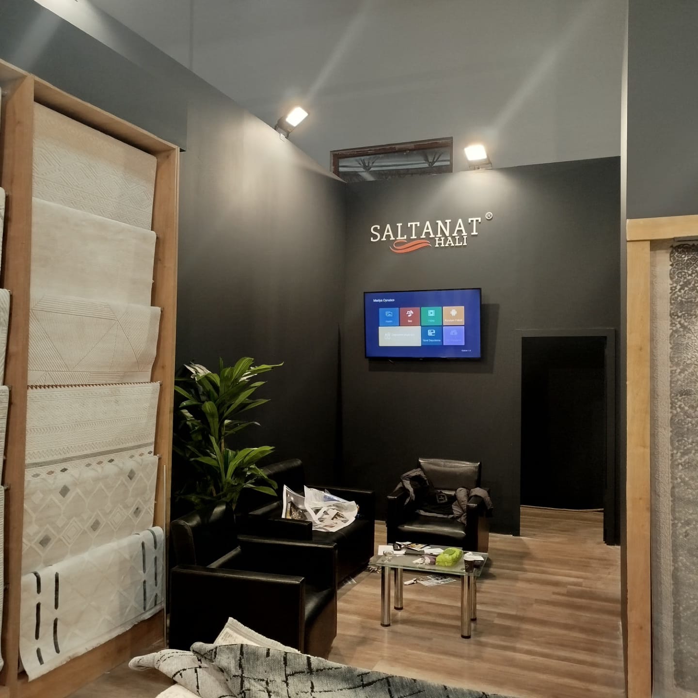 SALTANAT HALI İSTANBUL HALI FUARI OCAK 2025